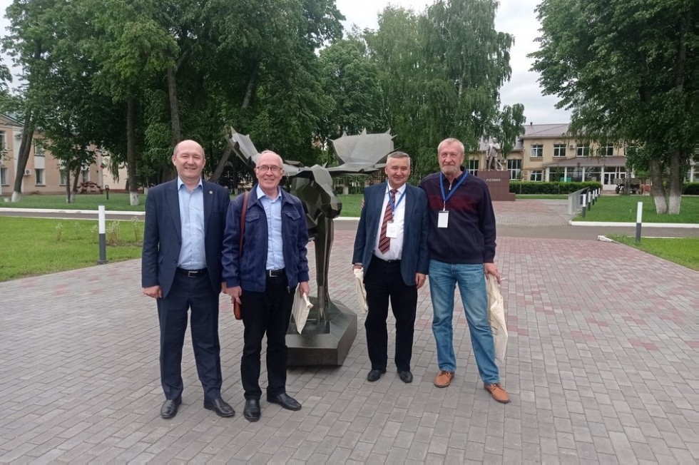 Преподаватели Елабужского института приняли участие в VIII Халиковских чтениях Преподаватели Елабужского института приняли участие в VIII Халиковских чтениях