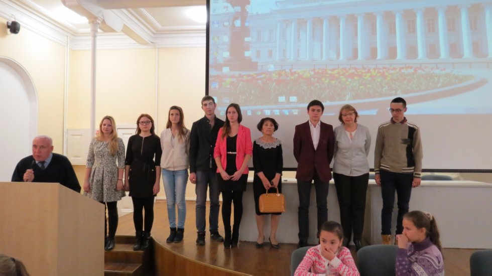 � ������ ��� ����� � ����� ��������� ������-����� '����� ���� �����'