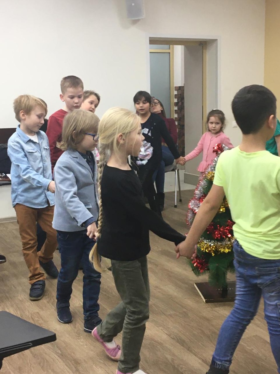 Детский театр КФУ 'Радуга' готовится к новой премьере Детский театр КФУ 'Радуга' готовится к новой премьере