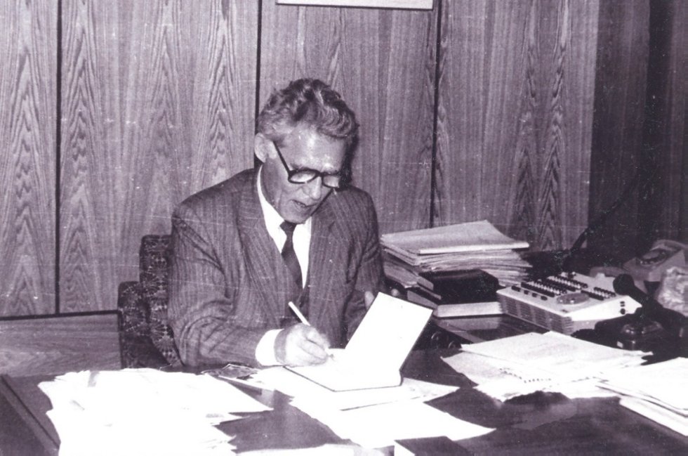 Академик Камиль Ахметович Валиев - гордость Казанского университета! К.В. Валиев