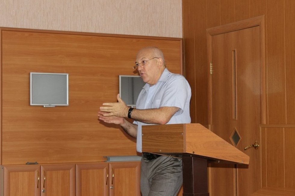 � ������������� �������������