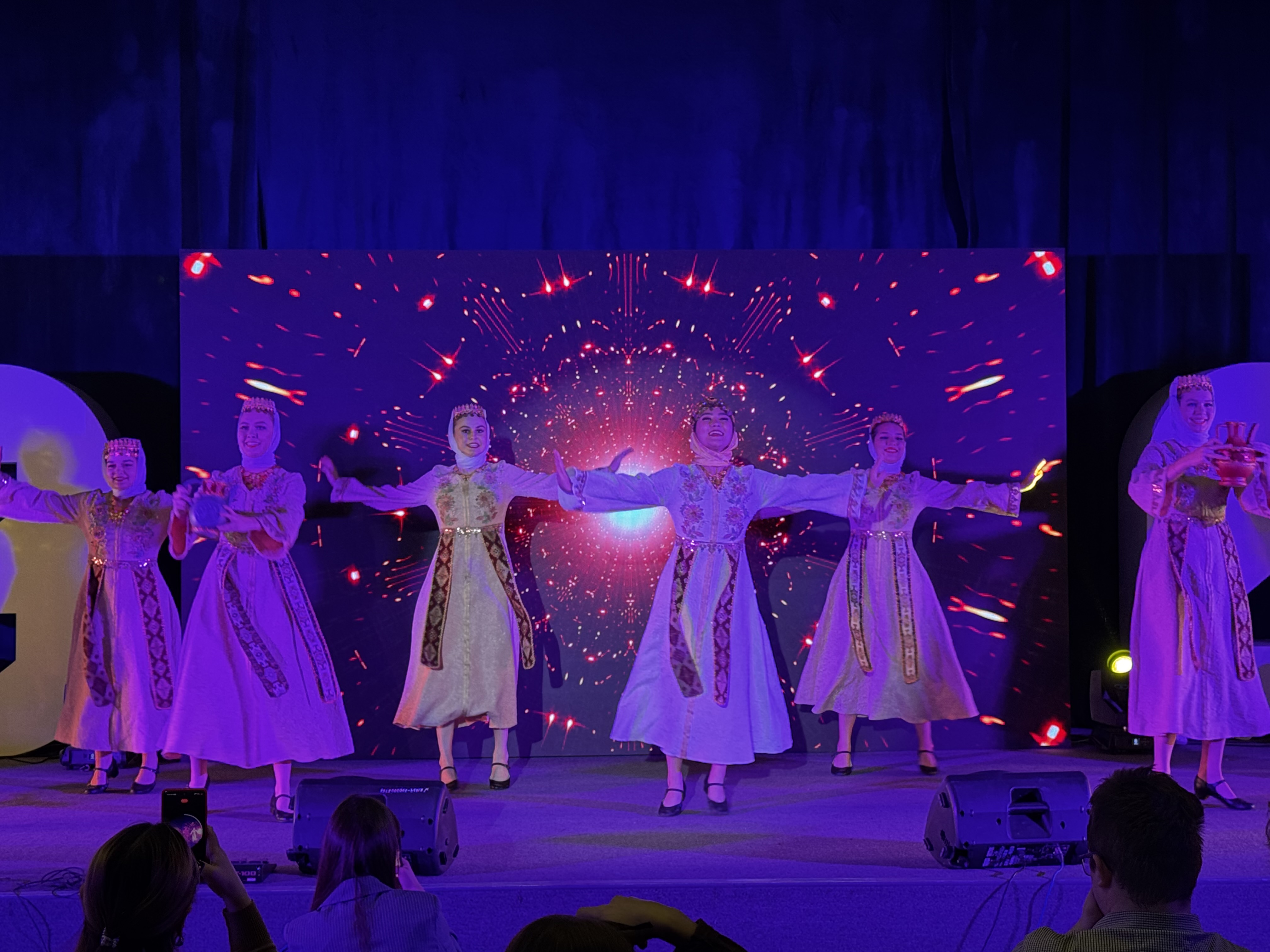 ����-������� ��������� '������� ������� ����' � ��� ,���������, �������, ������� ������� ����