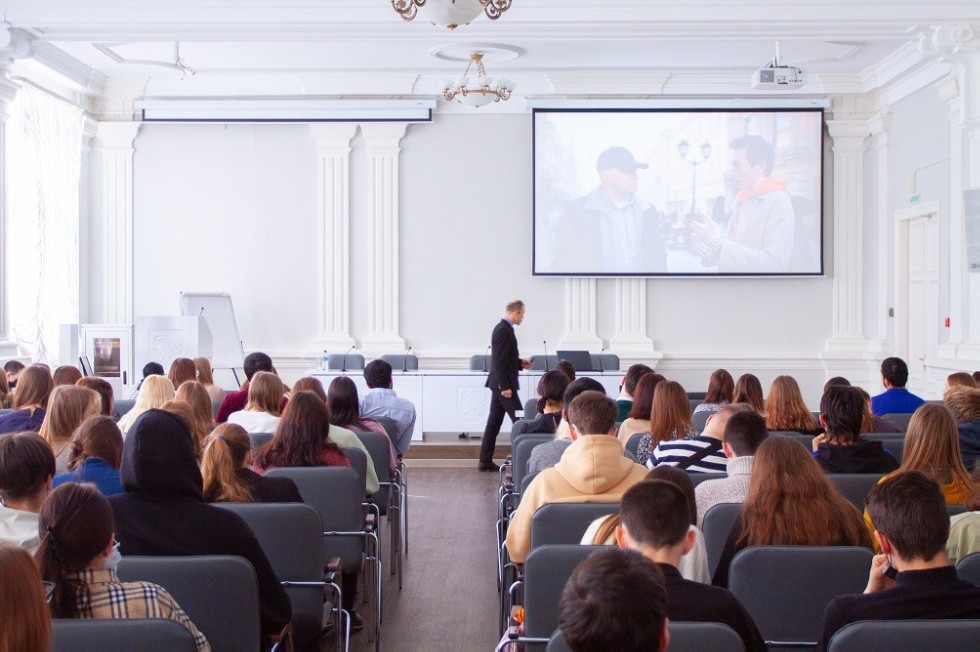 �������� ����������� ��������� ������������� � ������� � ����� ����������