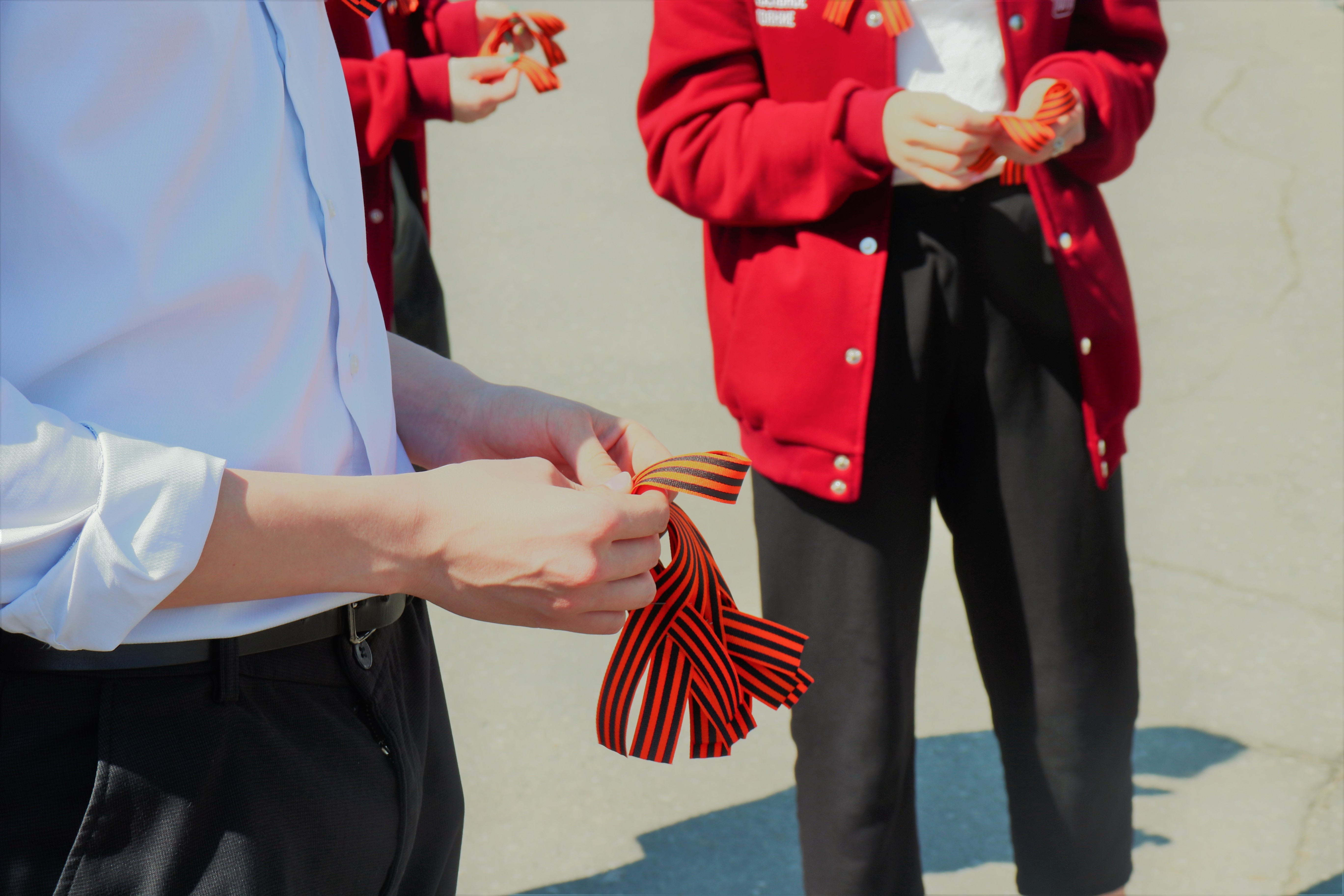 ����� � ����� 9 ���