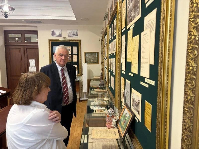 ���� �������� ���������� � ����� ����� �.�.������������ ���