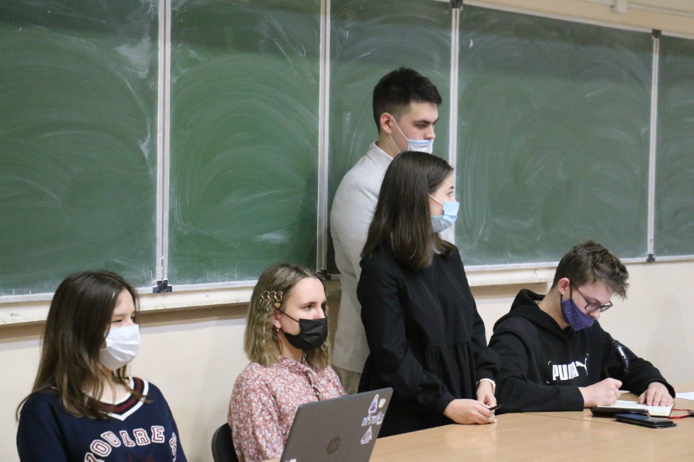 � ���� ��������� ������ ������������� ������