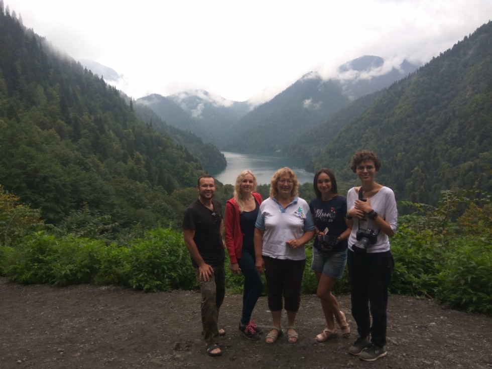 ��������� ��������� ����������, ��������� � �������� ������� ������� �������������� ����� 5000 ������ �������� �������