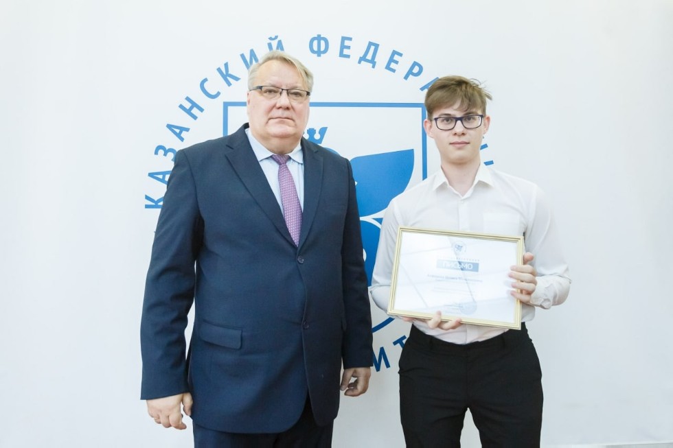 �������� ���� ����������� ���� ��� ����� �������� ���