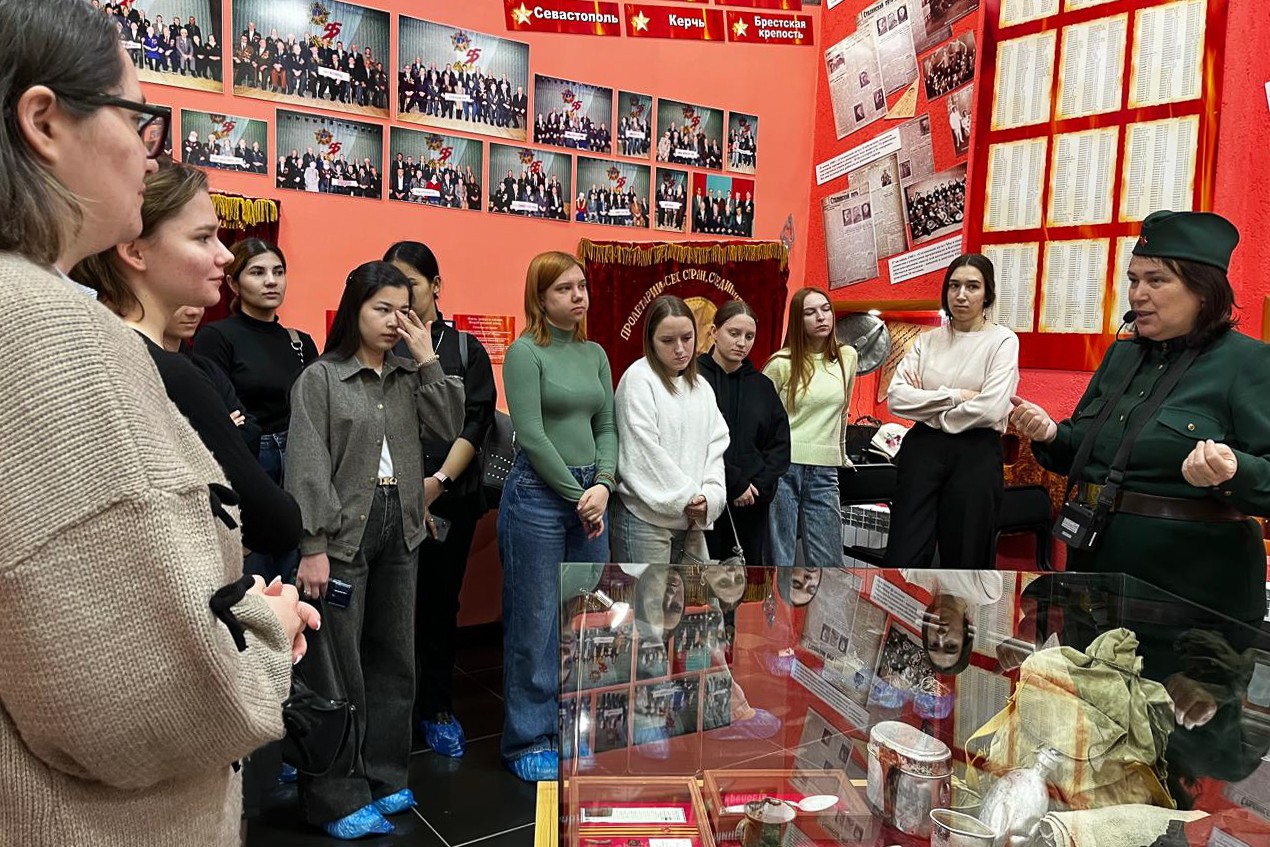 Студенты Елабужского института КФУ изучили методики преподавания истории войны Студенты Елабужского института КФУ изучили методики преподавания истории войны