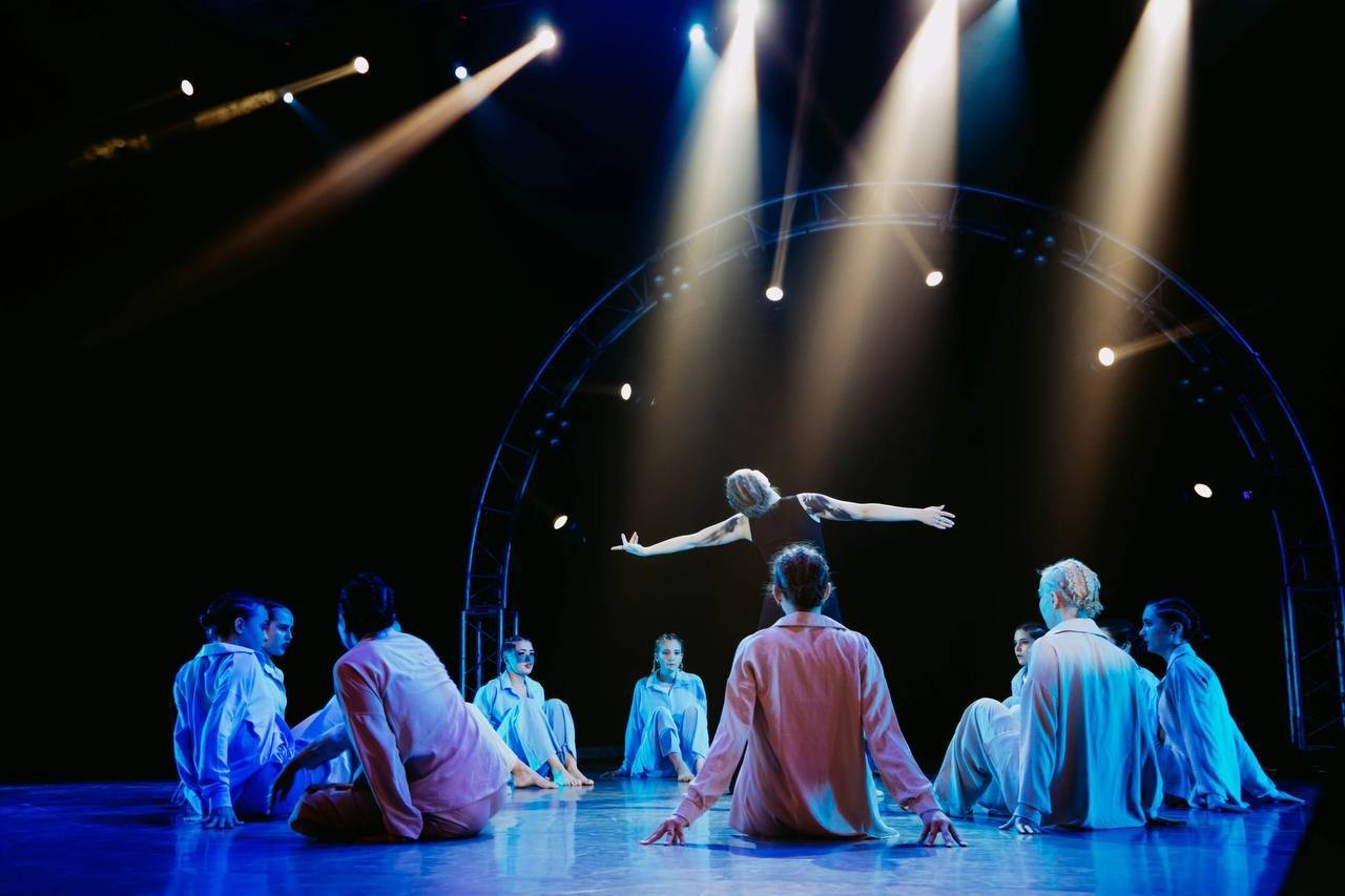 Танцевальный коллектив 'U-Rite' Танцевальный коллектив 'U-Rite'