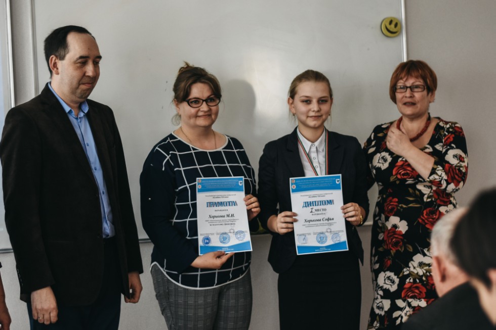 ����� ��������� ���� ������������� 