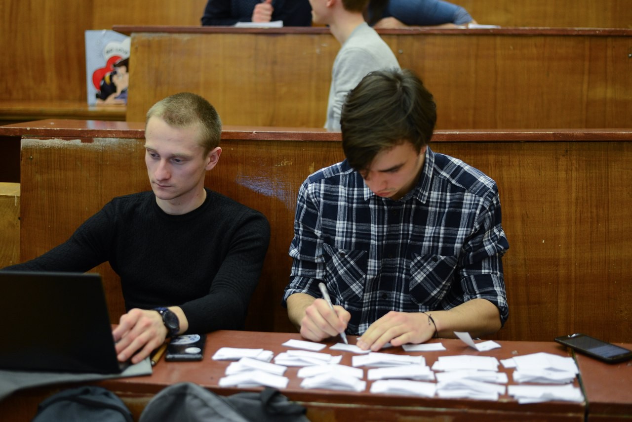 Турнир по географическому брейн - рингу 'Кубок трех столиц' Турнир по географическому брейн - рингу 'Кубок трех столиц'