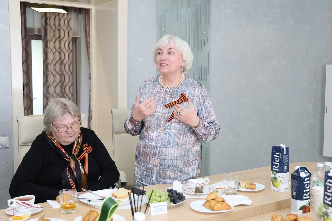 Meeting with veterans of the Institute