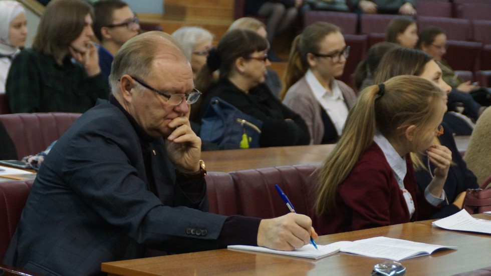 '������ ���, ��������� ��� ����!'������������� ������-������������ ����������� '����������������� � �������� � XXI ���� ('�������� ����') ����� �������� �������������� ���������� � ��������� ������ ���������