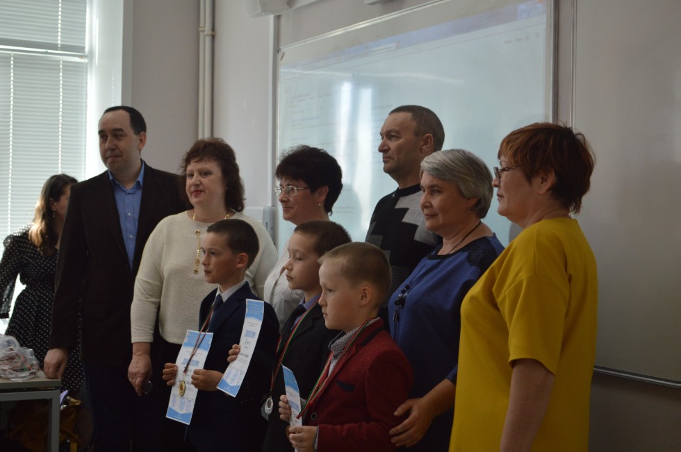 ����� ��������� ���� ������������� 