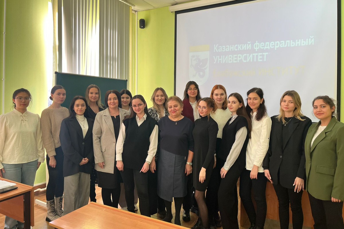 Студенты кафедры филологии приняли участие в российско-китайскойстуденческой научно-практической конференции