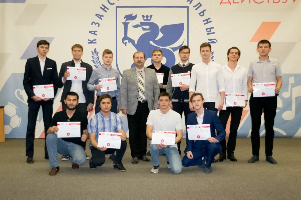 Торжественное подведение итогов юбилейного проекта 'Студенческий марш Победы' Торжественное подведение итогов юбилейного проекта 'Студенческий марш Победы'