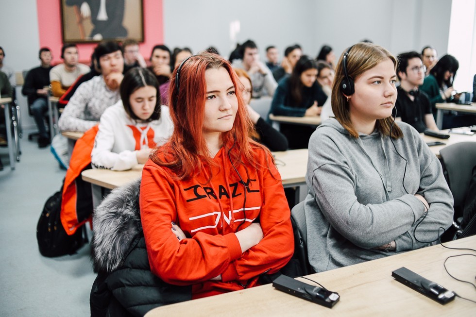 Открытая лекция профессора Робина Лейна Фокса из Оксфорда была прочитана студентам Института международных отношений КФУ Открытая лекция профессора Робина Лейна Фокса из Оксфорда была прочитана студентам Института международных отношений КФУ