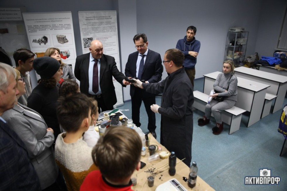 ВЫСАДКА НАУЧНОГО ДЕСАНТА В НЧИ КФУ ВЫСАДКА НАУЧНОГО ДЕСАНТА В НЧИ КФУ