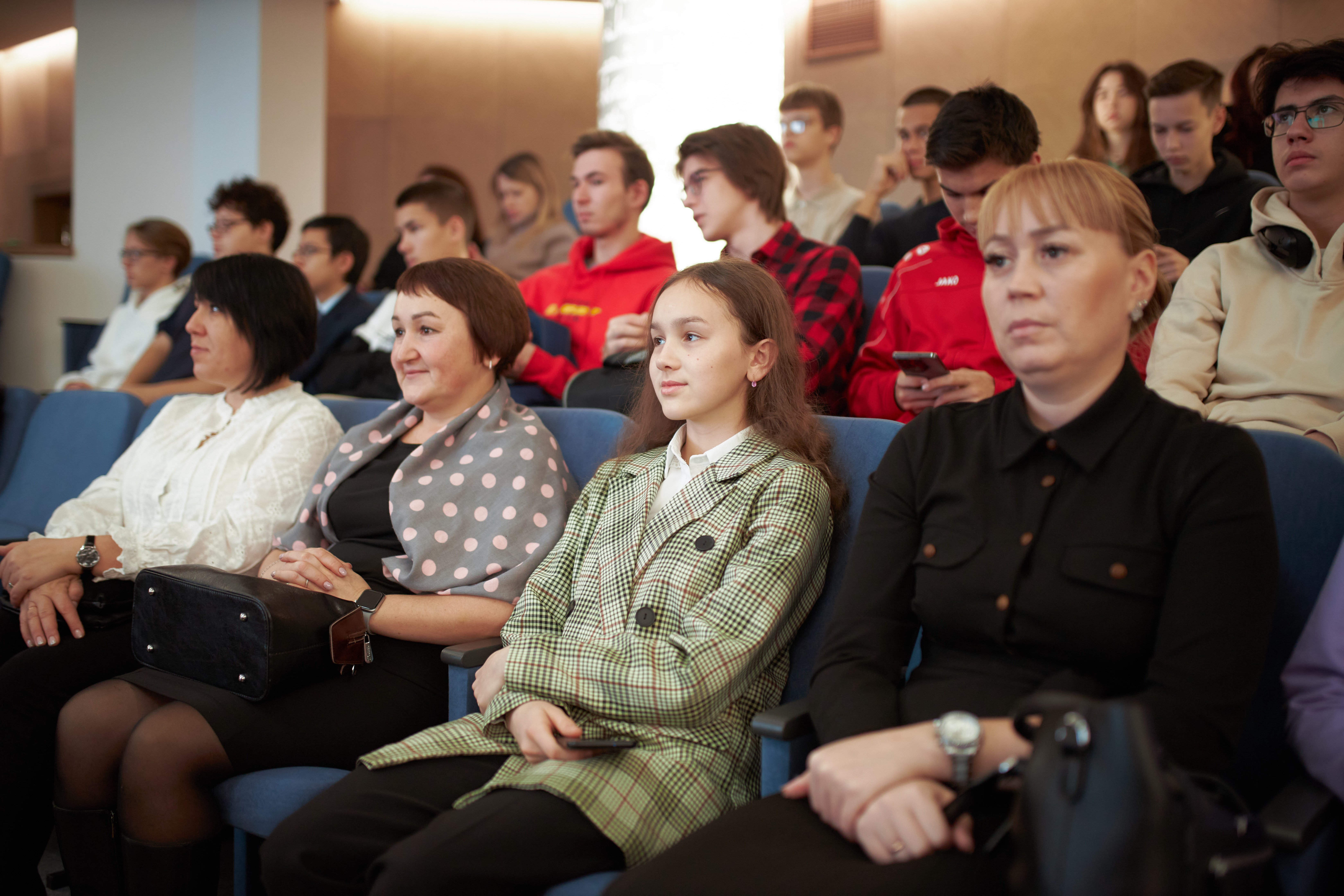 ������ ��������� ����������� ������ 'TelFest'