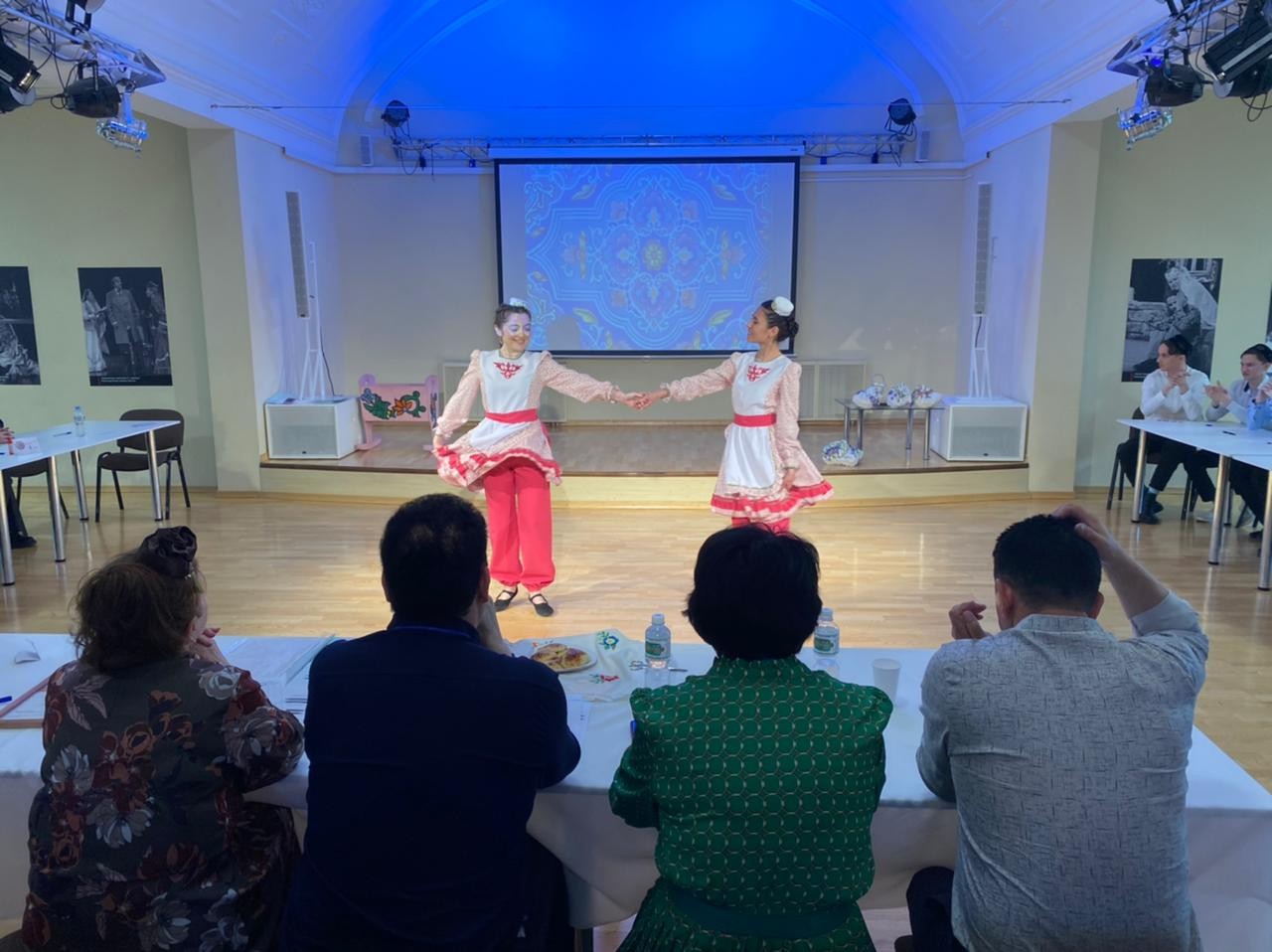 '����� ө�' җ�ңү���� ? 'Ә��ү��'