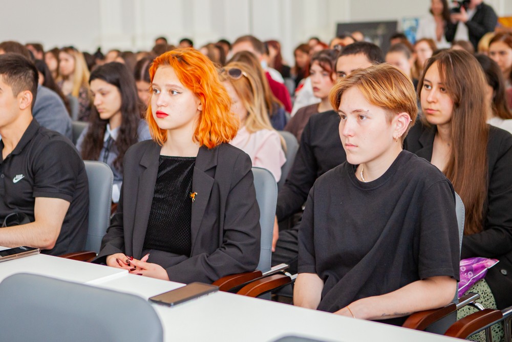 'Стоп ВИЧ/СПИД' 'Стоп ВИЧ/СПИД'