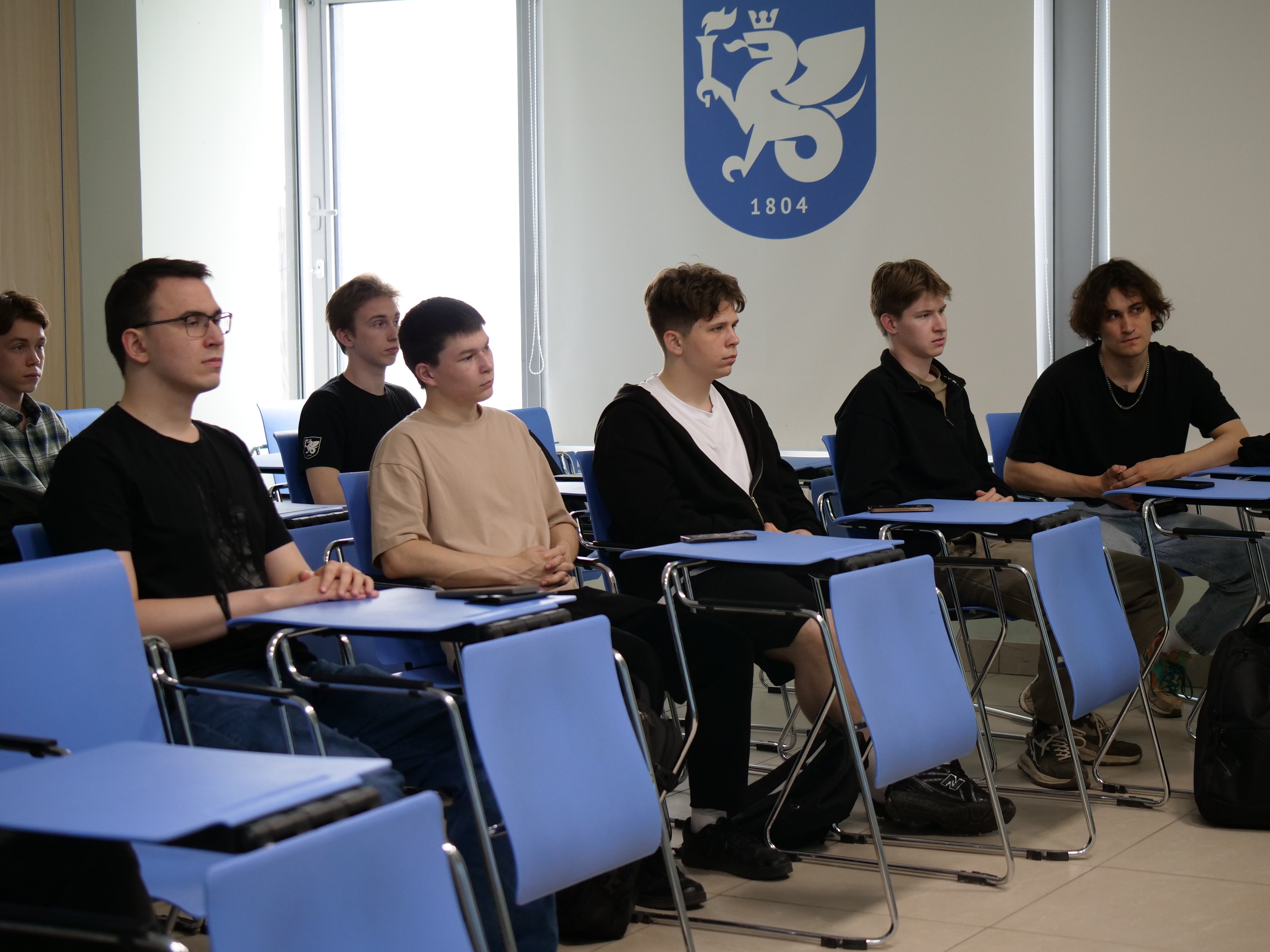 � ���� ������������ ����������� ���� � ��������������� ��������� ���������� � ������������ �����������