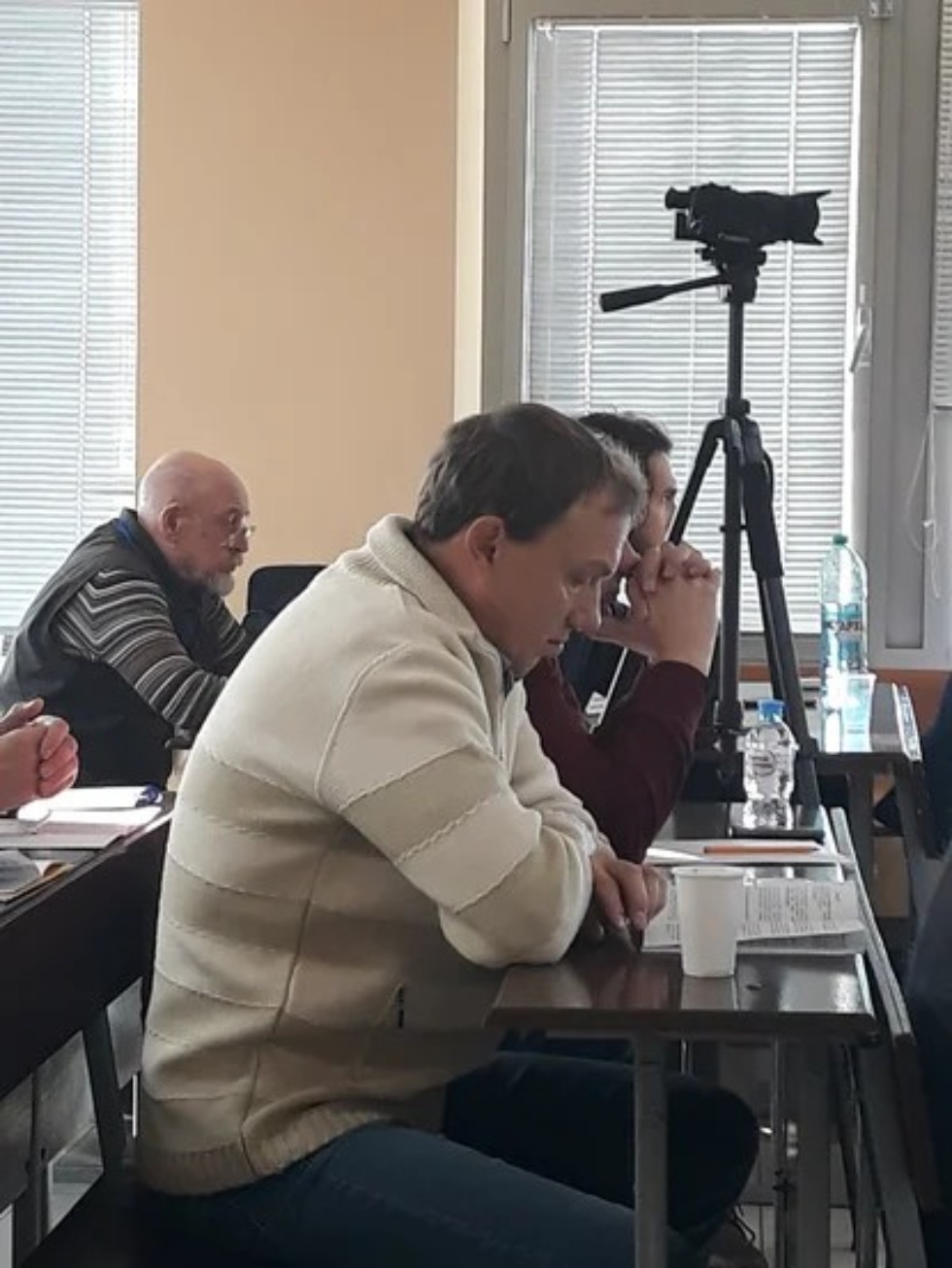 Призраки Маркса: между будущим и грядущим Призраки Маркса: между будущим и грядущим