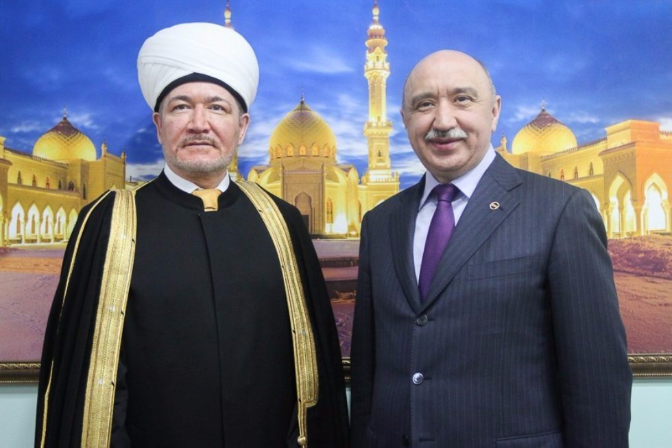 Delegation of the Muslim Board of Russia at Kazan University Delegation of the Muslim Board of Russia at Kazan University