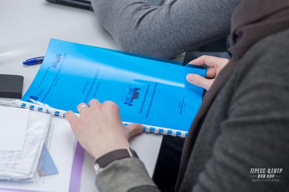 ������������ ������ � ������ � ������������������� ��������� ���