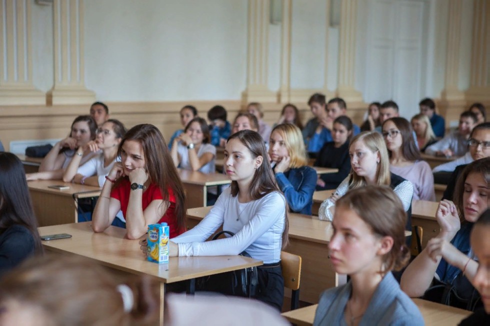 Вливаемся в студенчество! Вливаемся в студенчество!