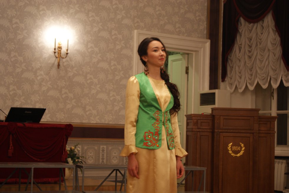 ����������