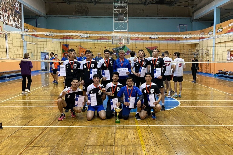 Кубок по волейболу Спартакиады учащихся КФУ остаётся в Елабужском институте Кубок по волейболу Спартакиады учащихся КФУ остаётся в Елабужском институте