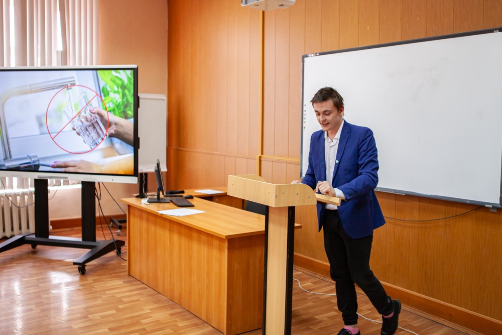 В Елабужском институте КФУ стартовала 'Студенческая весна' В Елабужском институте КФУ стартовала 'Студенческая весна'