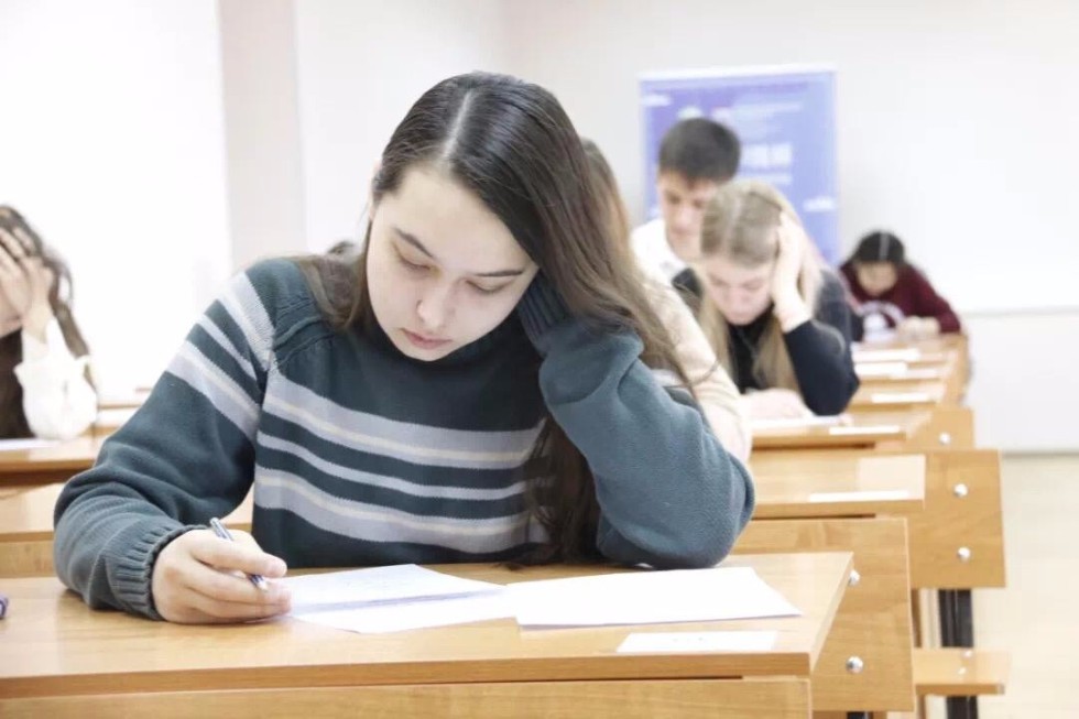 В КФУ состоялись ХI региональный конкурс по китайскому языку 'Кубок Института Конфуция' и отборочный тур VIII всероссийского конкурса по китайскому языку 'Китайский мост' В КФУ состоялись ХI региональный конкурс по китайскому языку 'Кубок Института Конфуция' и отборочный тур VIII всероссийского конкурса по китайскому языку 'Китайский мост'