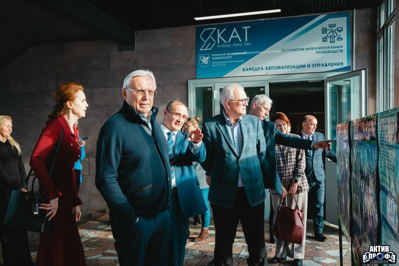 � ,��� &laquo;����� ���� ���&raquo;, ��� &laquo;�����&raquo;