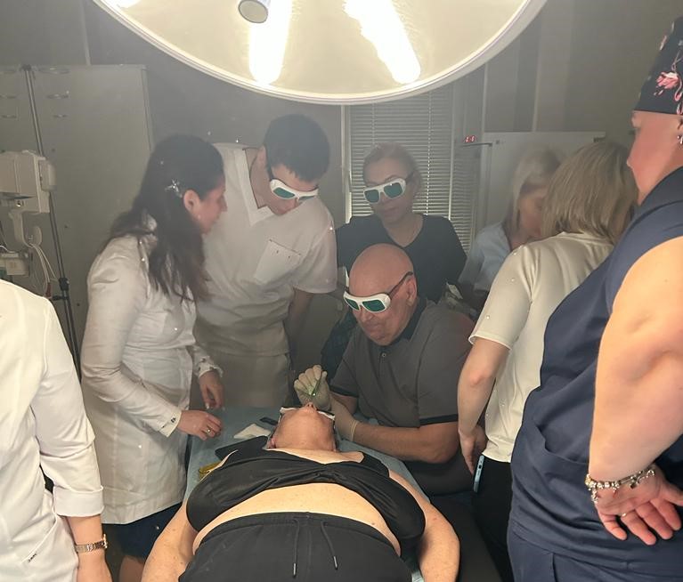 ���� �� ������� ���������������� ������� � �������������� ����������� � ����� ���