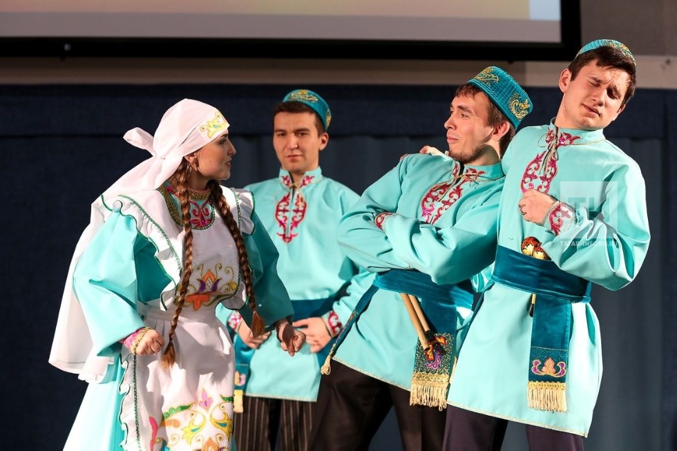 Халык иҗатыннан илһам алып Халык иҗатыннан илһам алып