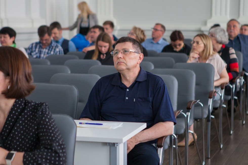 ���������� ��������� ������� ������