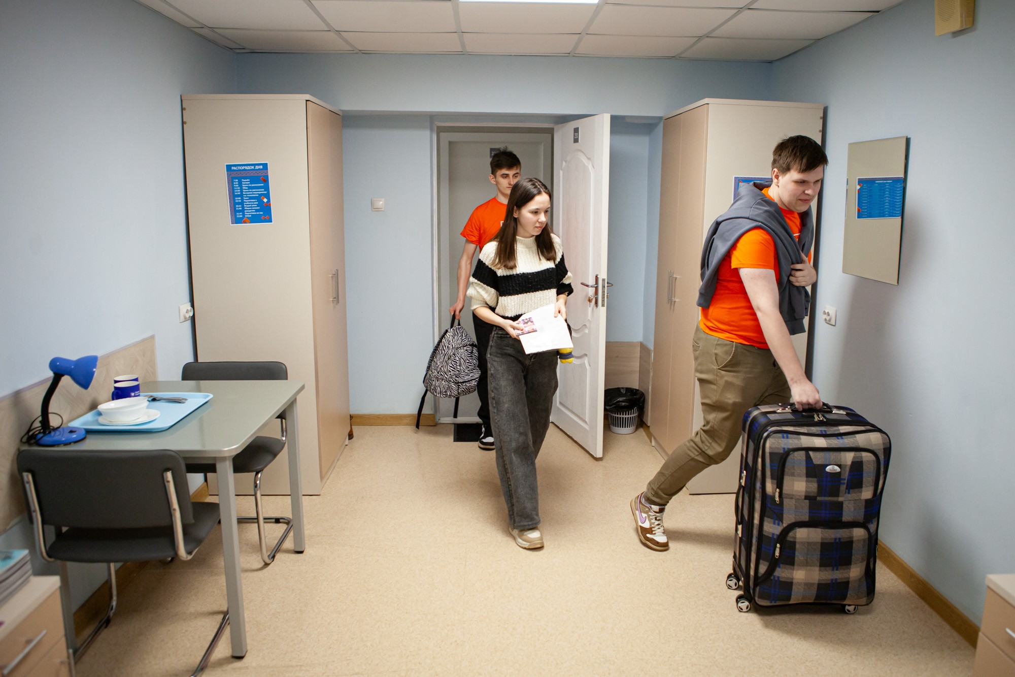 Школьники из Лисичанска и Рубежного приступили к учебе в 'Университетской' школе Елабужского института КФУ Школьники из Лисичанска и Рубежного приступили к учебе в 'Университетской' школе Елабужского института КФУ