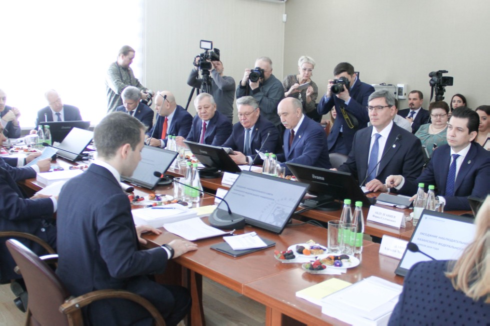 Supervisory Board approves changes in University's roadmap ,Supervisory Board, Project 5-100, IE, Ministry of Telecom and Mass Communications of Russia, President of Tatarstan, Big Data, Internet of Things, virtual reality, augmented reality, additive technology, robotics, genomics, proteomics, quantum computing, blockchain, artificial intelligence
