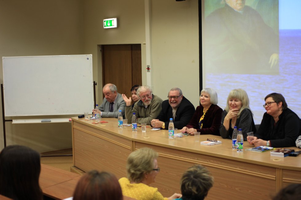 '?��� ����� ������� � ������ �������?':���������� ������� � ���������� ������������� ������������ ������ ��.�.�.���������