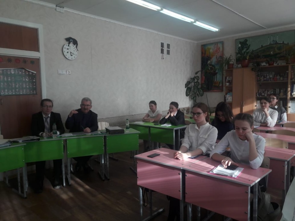 Преподаватели ИМО возглавили жюри Республиканской конференции школьников 'Интеллект. Культура. Карьера' Преподаватели ИМО возглавили жюри Республиканской конференции школьников 'Интеллект. Культура. Карьера'