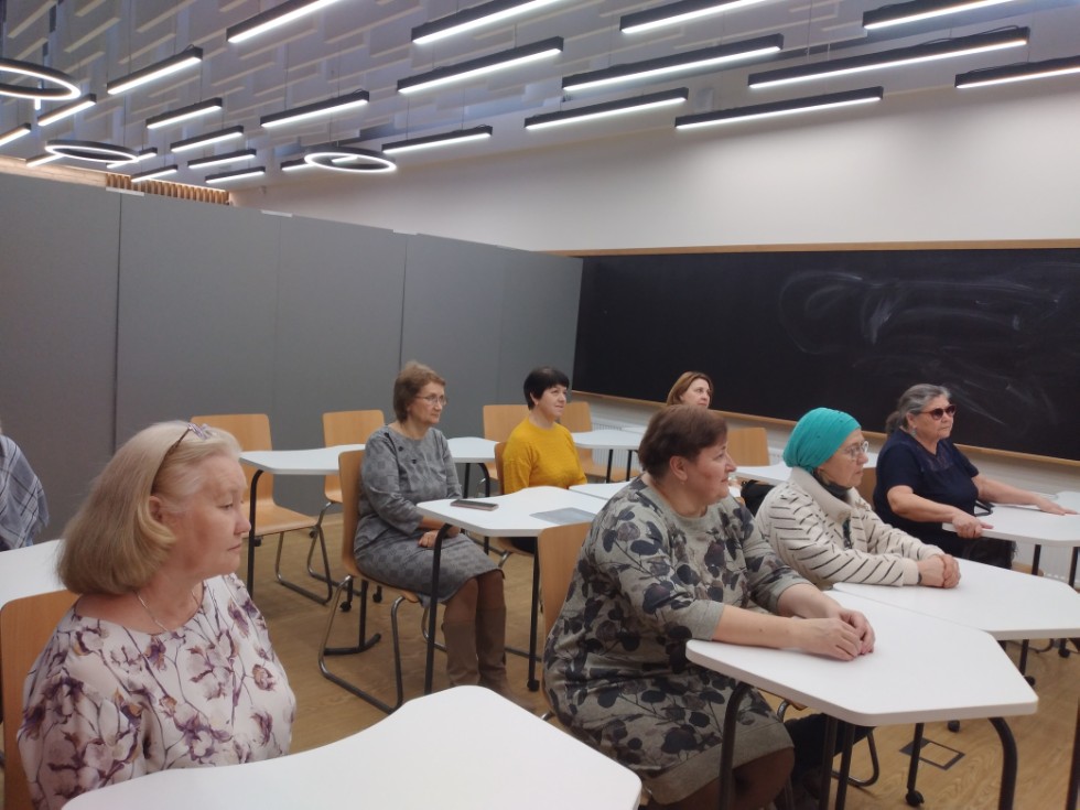 Учителя русского языка повысили квалификацию в ИФМК по подготовке к ОГЭ и ЕГЭ по русскому языку Учителя русского языка повысили квалификацию в ИФМК по подготовке к ОГЭ и ЕГЭ по русскому языку