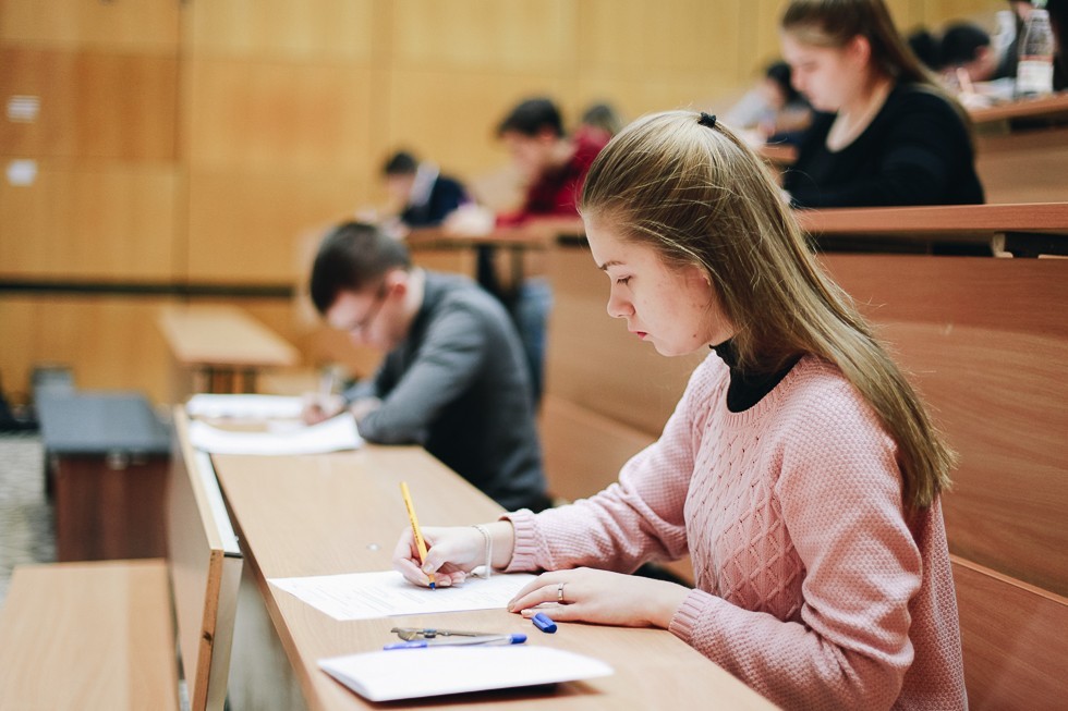 В КФУ прошла Межрегиональная предметная олимпиада по истории В КФУ прошла Межрегиональная предметная олимпиада по истории