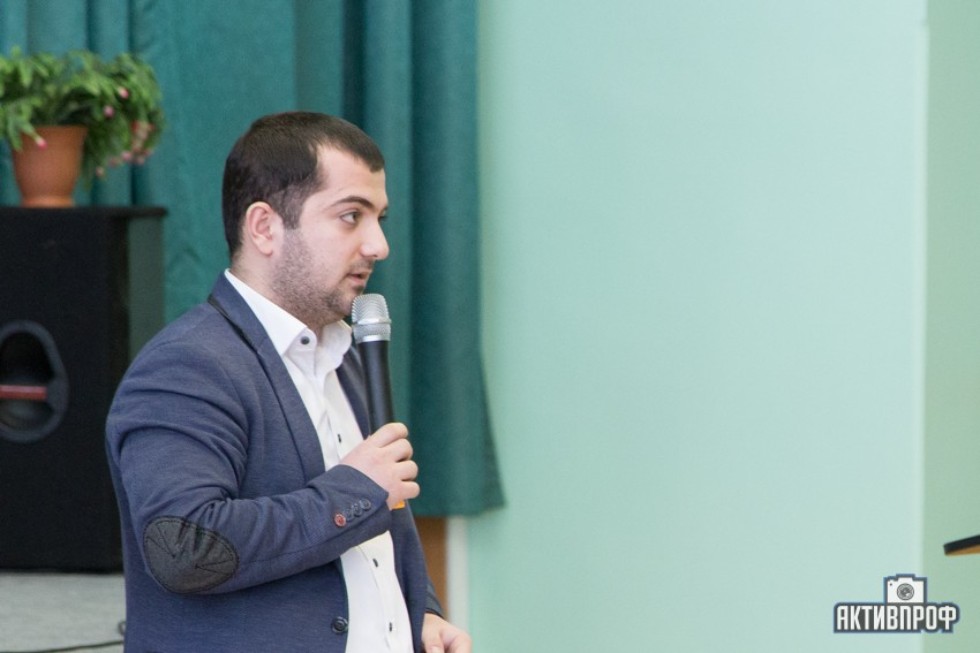 Двери Набережночелнинского института КФУ открыты для школ Нижнекамска Двери Набережночелнинского института КФУ открыты для школ Нижнекамска