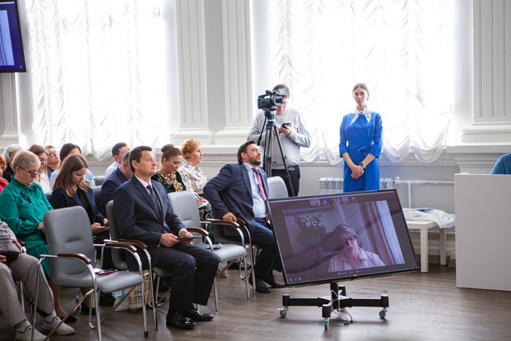 IX ������������ ������: ������� (����)