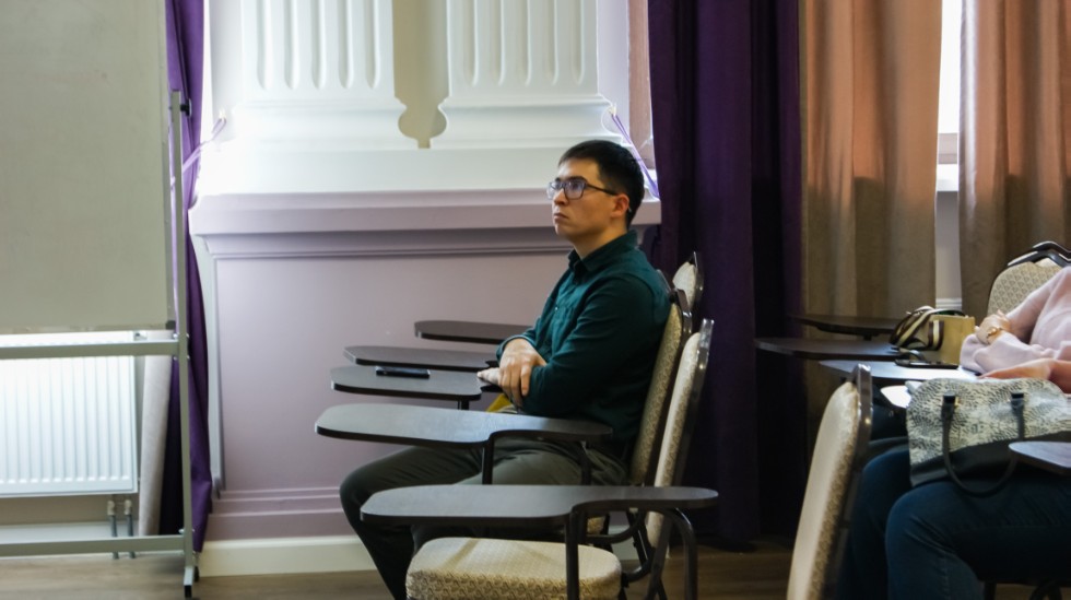 ���� � �����