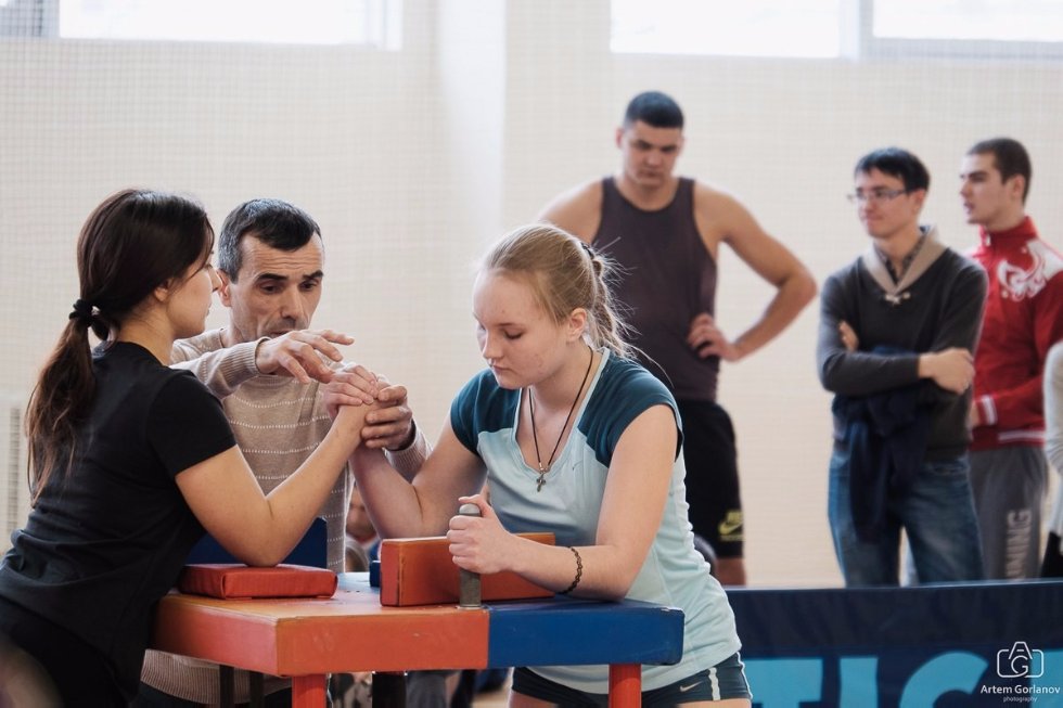 Определены самые сильные парни и девушки среди студентов! Определены самые сильные парни и девушки среди студентов!