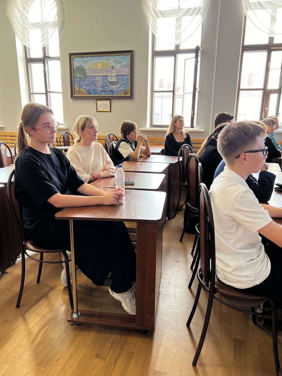 � ����� ��������� ������������� ����, ����������� 100-����� �� ��� �������� �.�. ���������